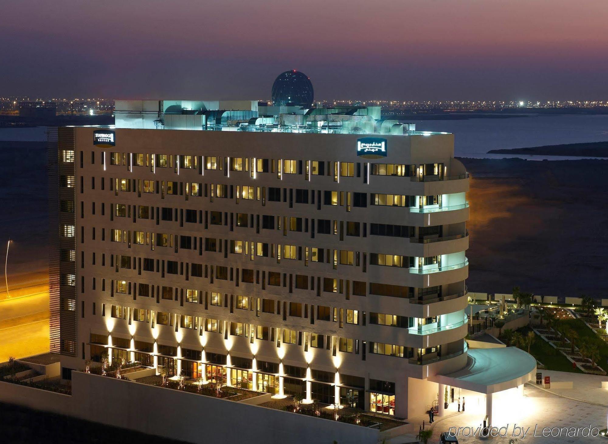 Staybridge Suites Yas Island Abu Dhabi, An Ihg Hotel Экстерьер фото